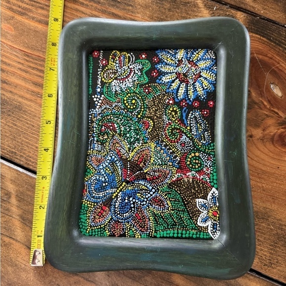 Hand painted butterflies in dot mandala style. Frame size 7”X9” - Picture 3 of 6